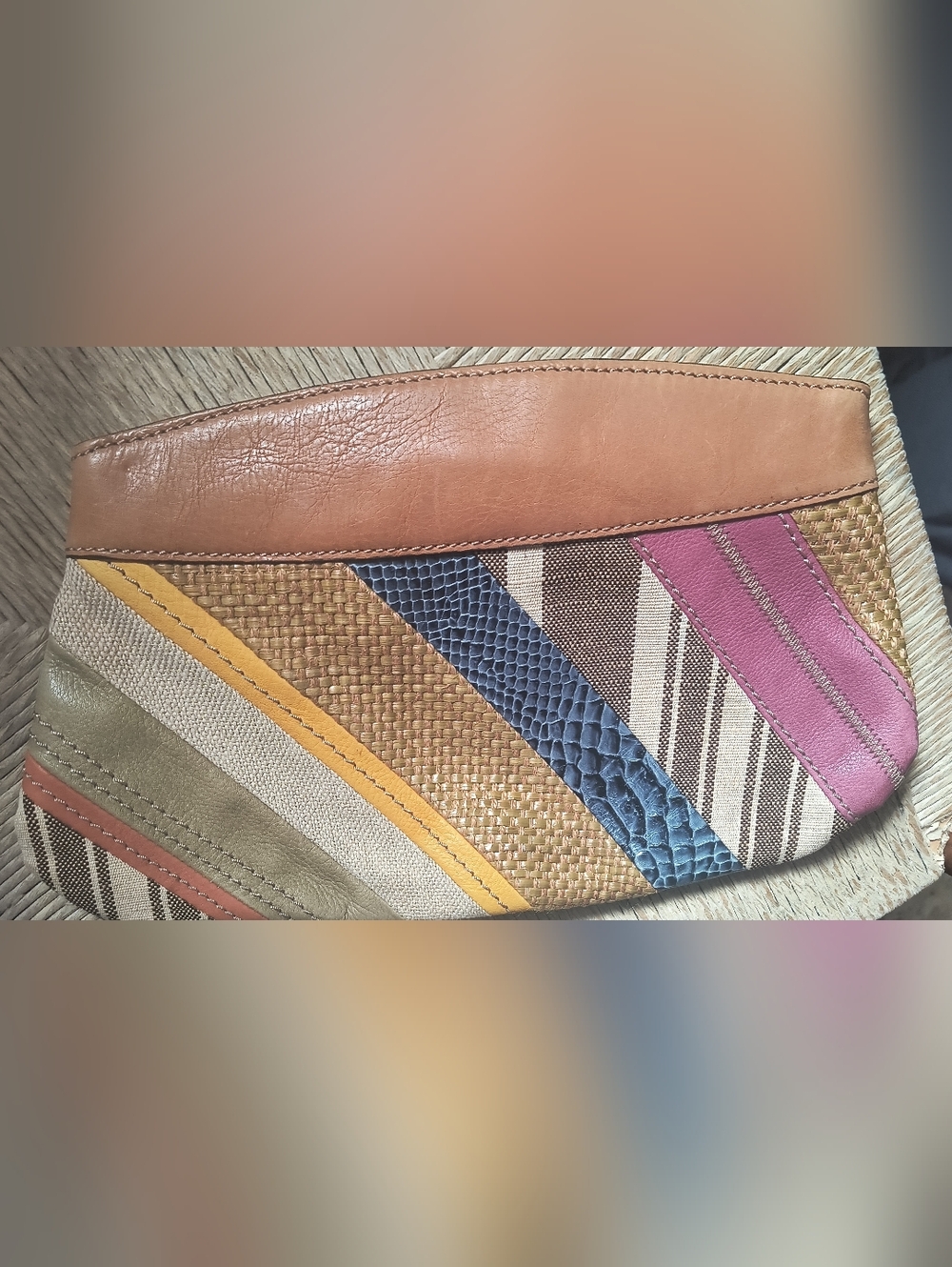 Fossil Clutch